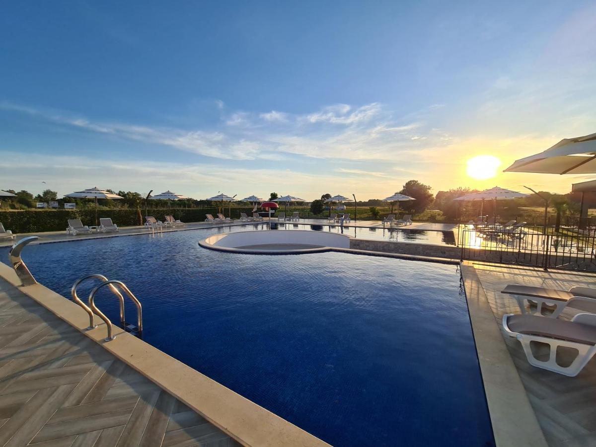 Imperial Resort Улцинь Экстерьер фото